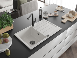 Mexen Bruno vienos dubenės granitinis plautuvas su drenažu ir virtuviniu maišytuvu Flora, baltas - 6513-20-670401-70-B