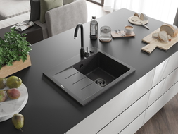 Mexen Ben granitinė vienos kameros plautuvė su nutekėjimu, dešininė 600 x 500 mm, juoda taškuota, juodas sifonas