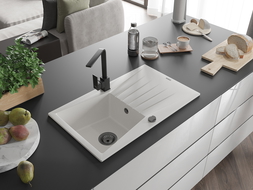 Mexen Cesar granitinė vienos dubens praustuvė su nusausintuvu ir virtuviniu maišytuvu Rita, balta - 6514-20-670300-70