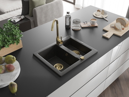 Mexen Carlos pusantrinė granitinė plautuvė 582 x 475 mm, Juoda/Auksinė metallic, sifonas Auksinė - 6518581500-75-G